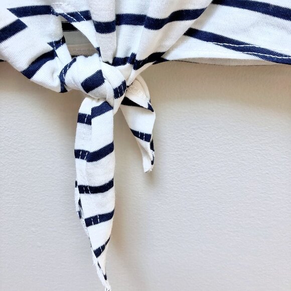 NWT White and Navy Stripe Crop Top - Picture 4 of 7